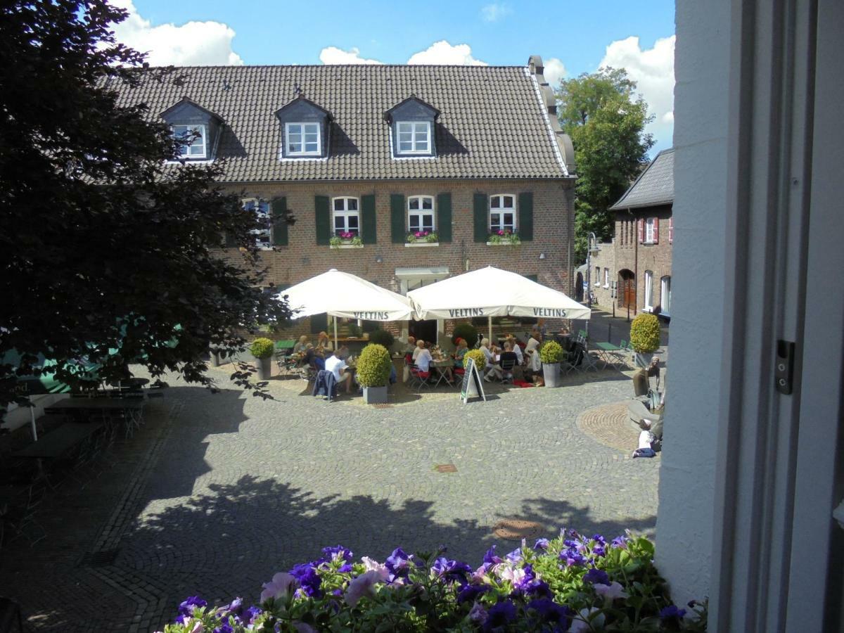 Apartment Van Haags Hof Meerbusch Exterior photo